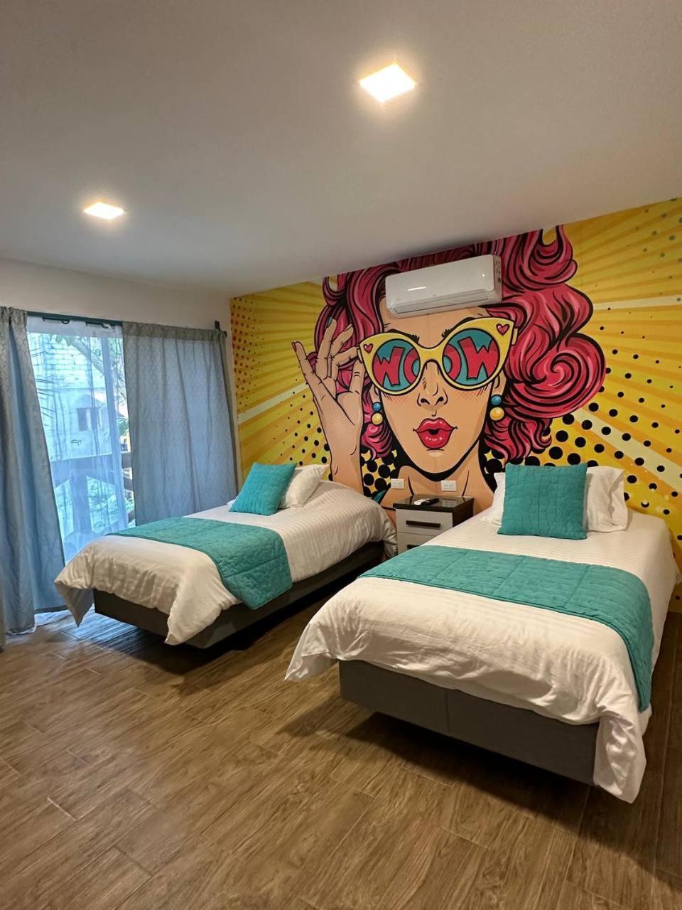 Hotel Pop House Montañita Esterno foto